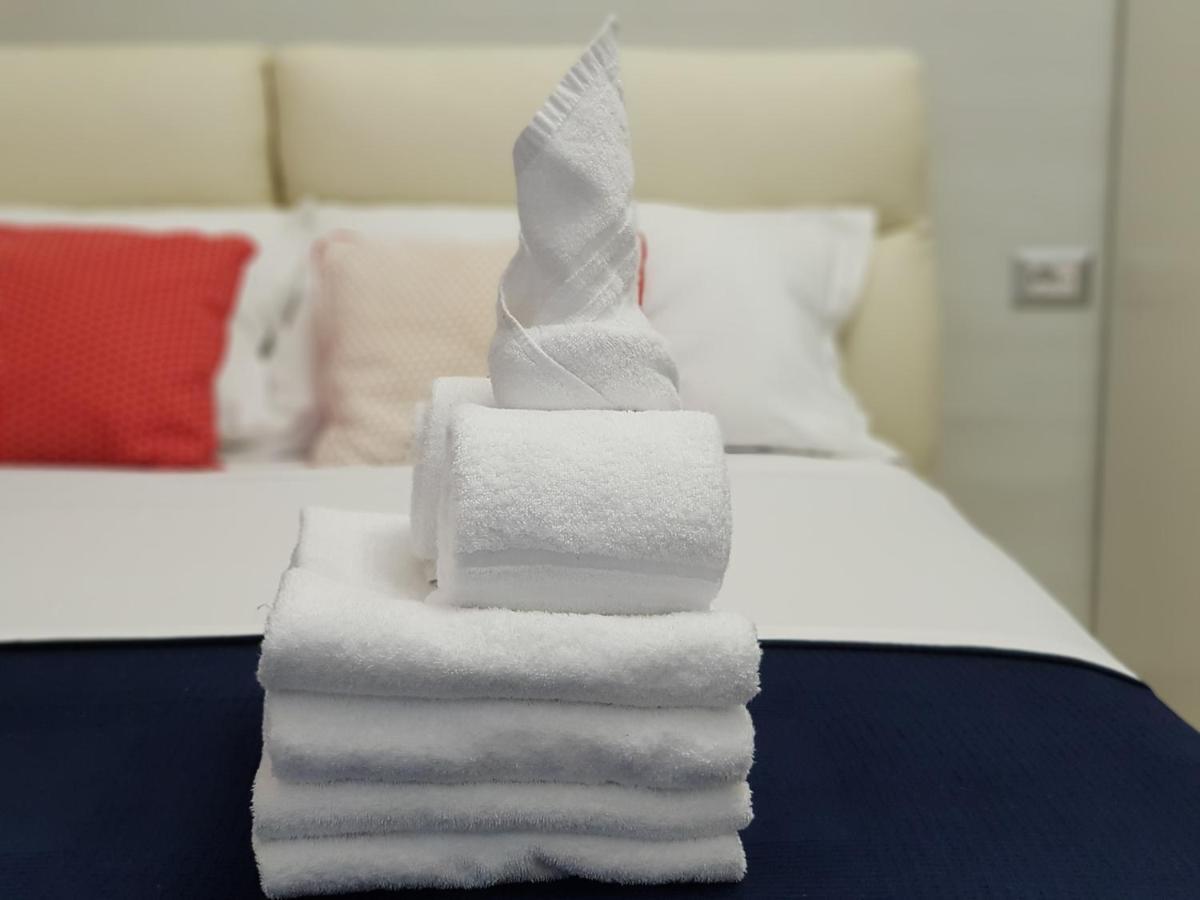Oscar Suite Home Рим Екстериор снимка