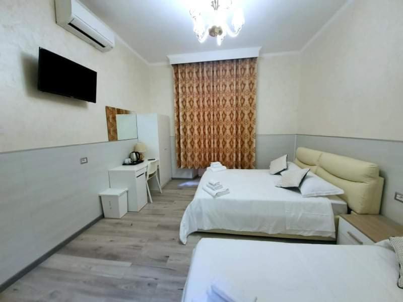 Oscar Suite Home Рим Екстериор снимка