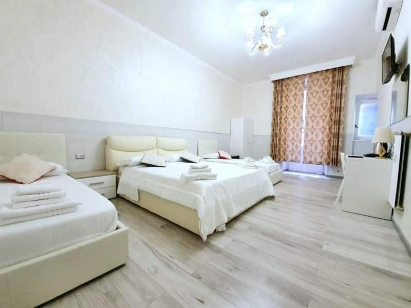Oscar Suite Home Рим Екстериор снимка