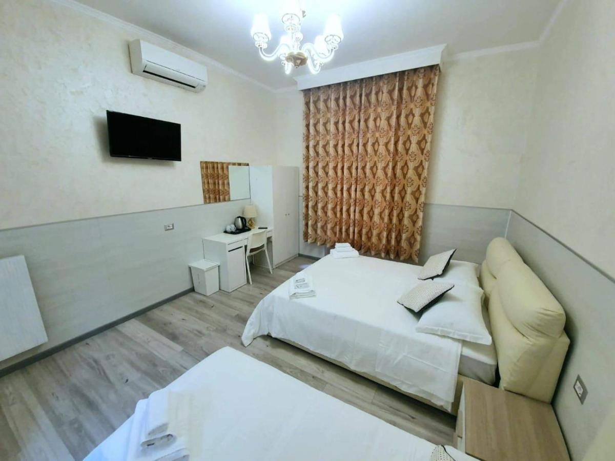 Oscar Suite Home Рим Екстериор снимка